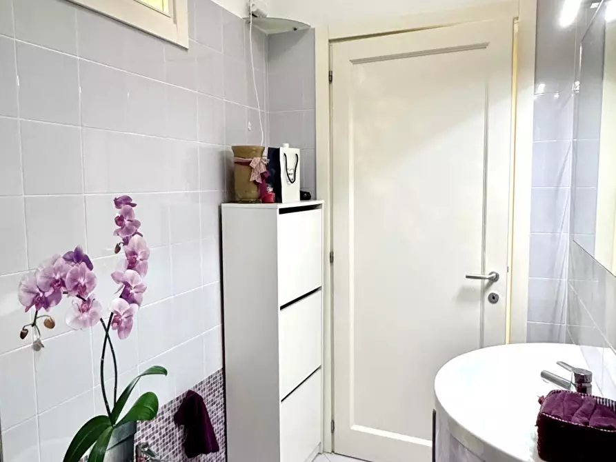 Immagine 30 di Appartamento in vendita  a Empoli