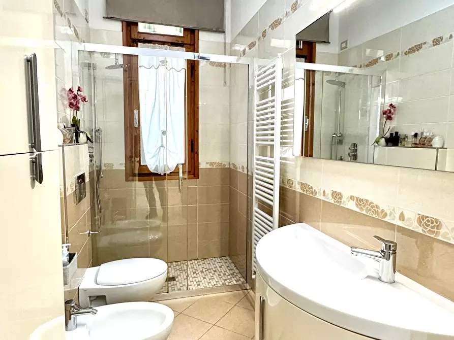 Immagine 35 di Appartamento in vendita  a Empoli