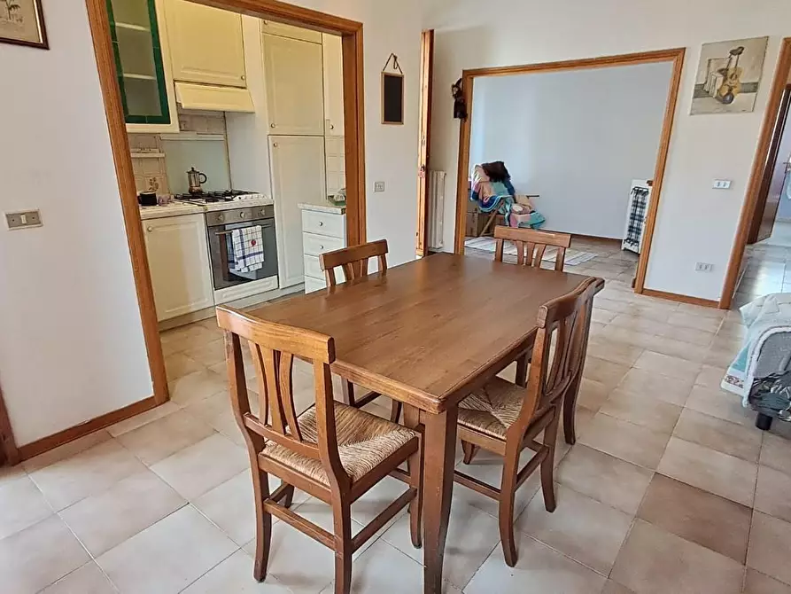 Immagine 6 di Appartamento in vendita  a Rosignano Marittimo