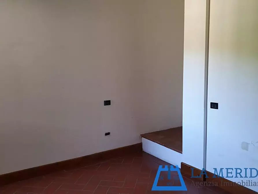 Immagine 37 di Casa colonica in vendita  a Lamporecchio