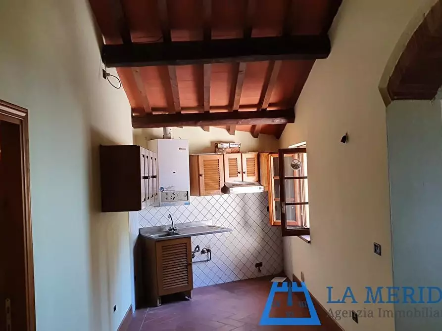 Immagine 22 di Casa colonica in vendita  a Lamporecchio