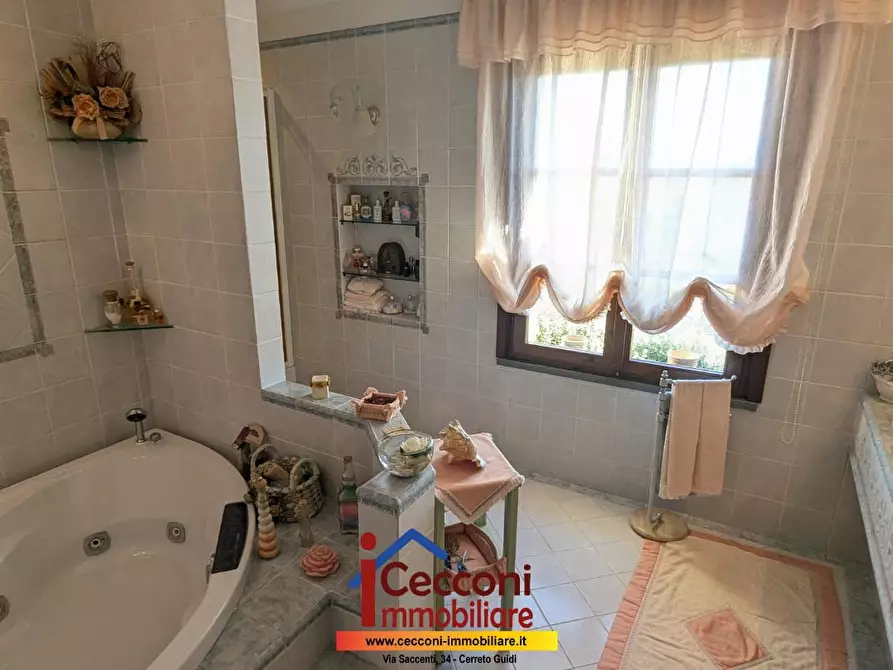 Immagine 20 di Villa in vendita  a Cerreto Guidi