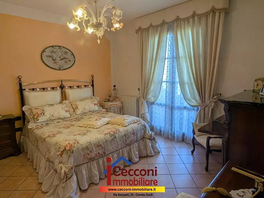 Immagine 18 di Villa in vendita  a Cerreto Guidi