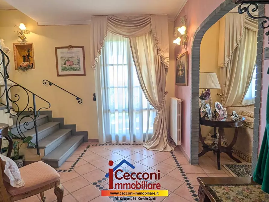 Immagine 8 di Villa in vendita  a Cerreto Guidi