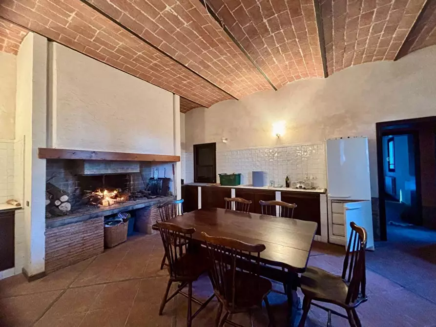 Immagine 19 di Villa in vendita  a Palaia