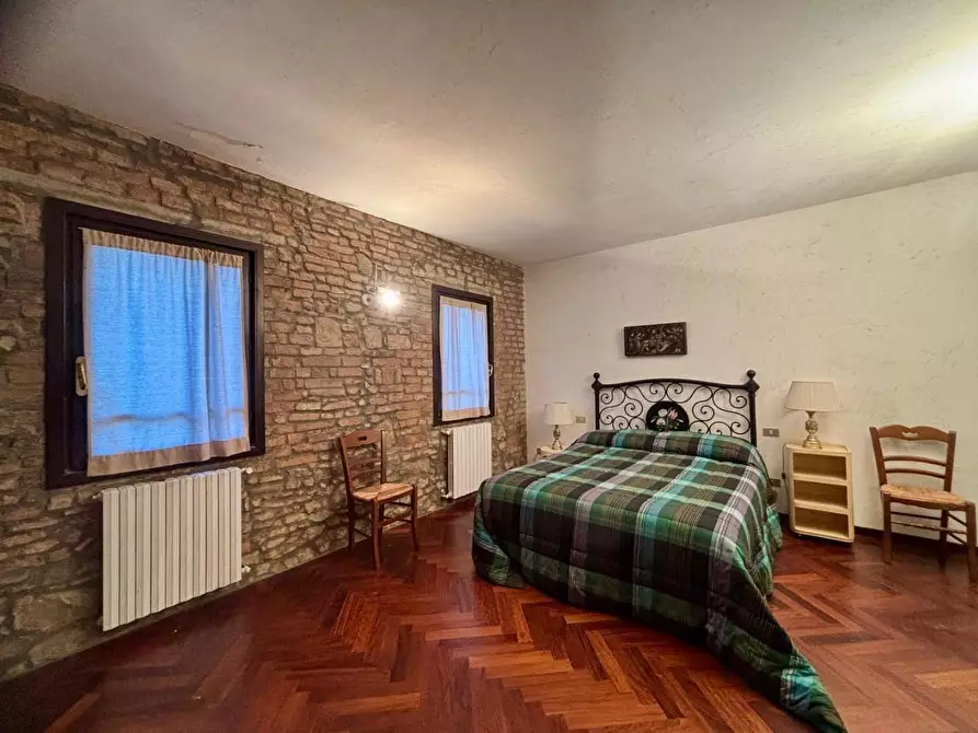 Immagine 23 di Villa in vendita  a Palaia