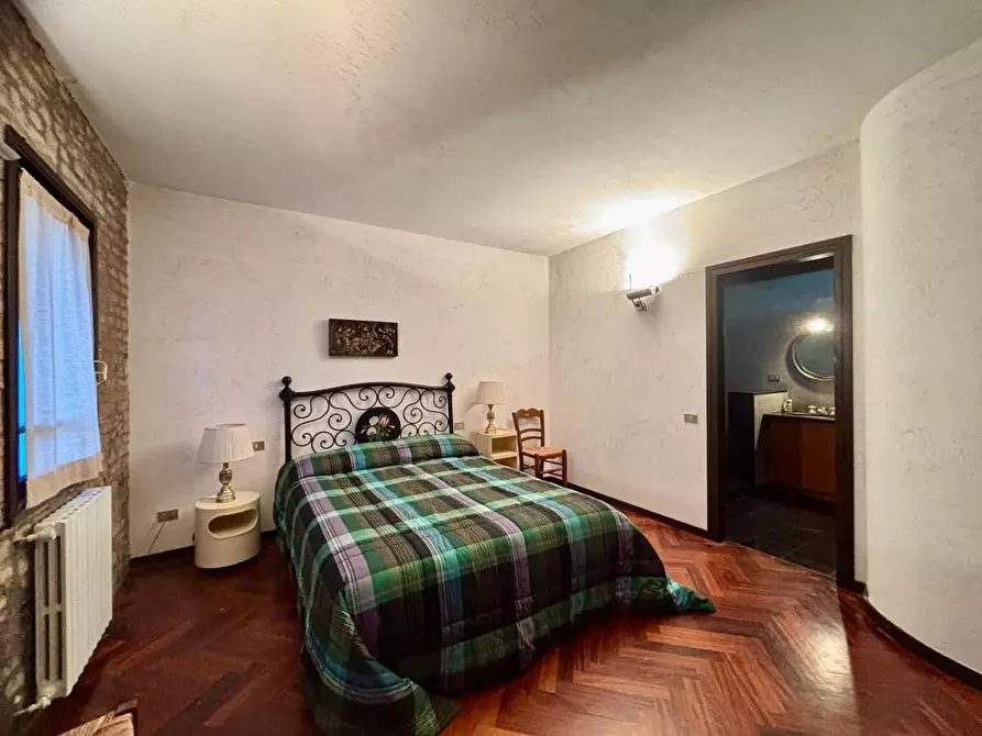 Immagine 32 di Villa in vendita  a Palaia