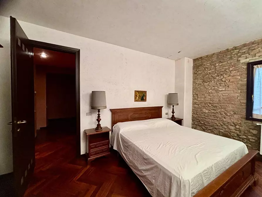 Immagine 28 di Villa in vendita  a Palaia