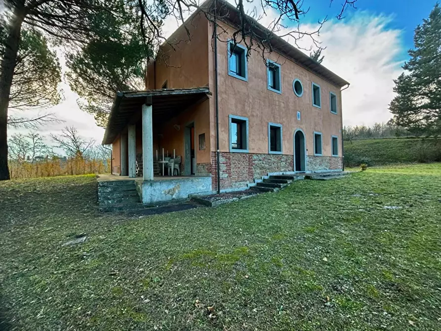 Immagine 7 di Villa in vendita  a Palaia