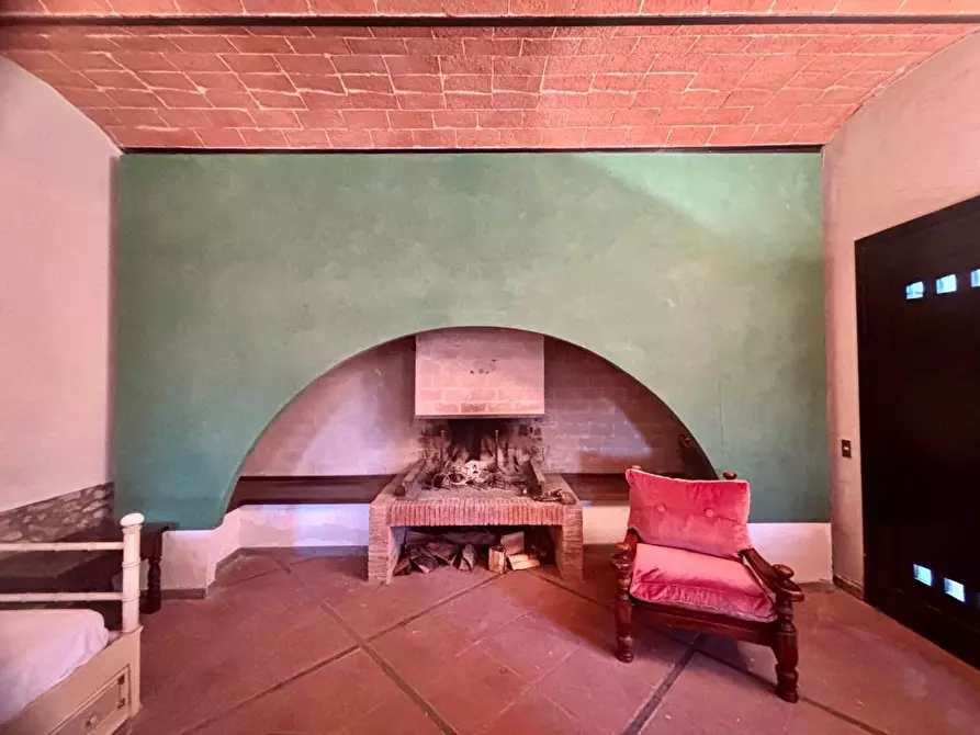 Immagine 13 di Villa in vendita  a Palaia