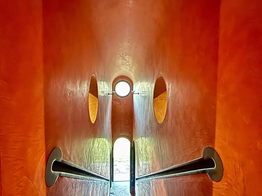 Immagine 39 di Villa in vendita  a Palaia