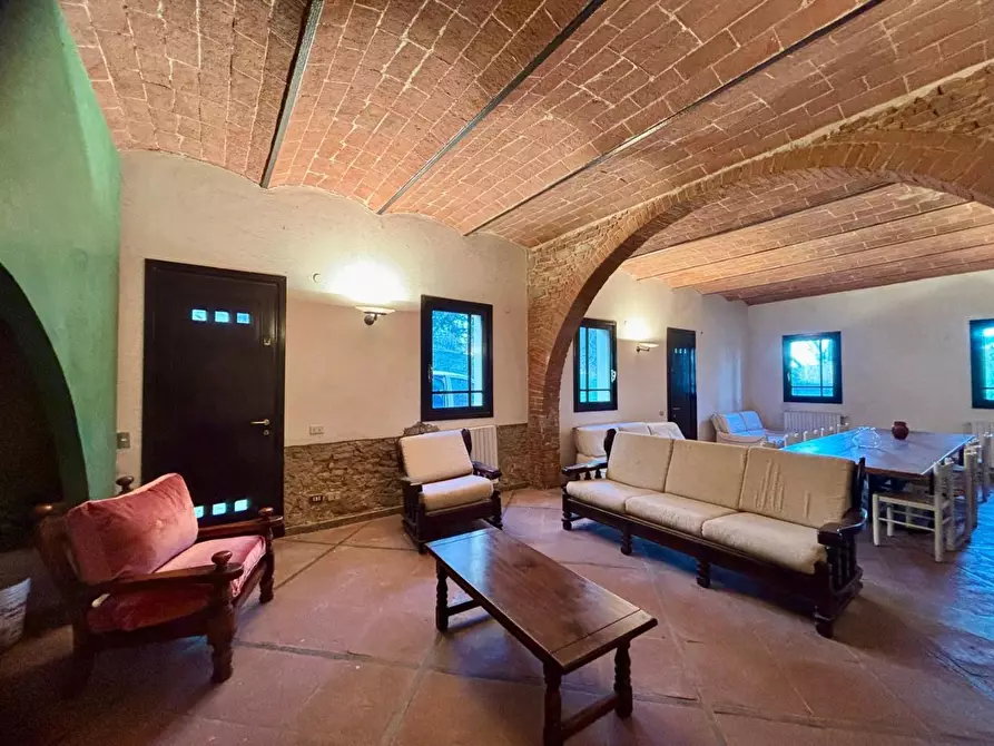 Immagine 14 di Villa in vendita  a Palaia