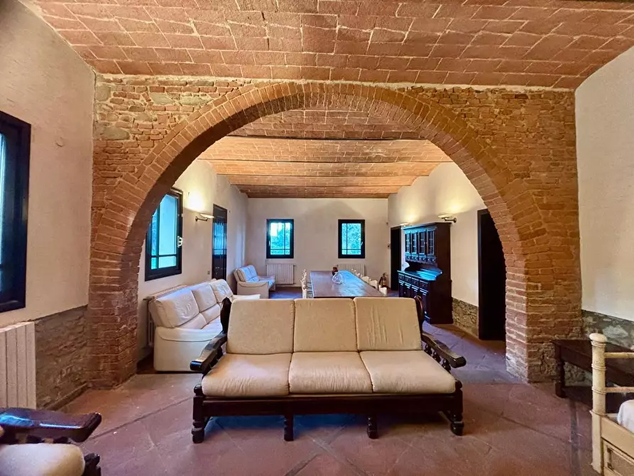 Immagine 15 di Villa in vendita  a Palaia