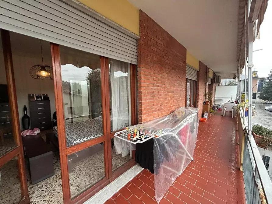 Immagine 13 di Appartamento in vendita  a Carrara