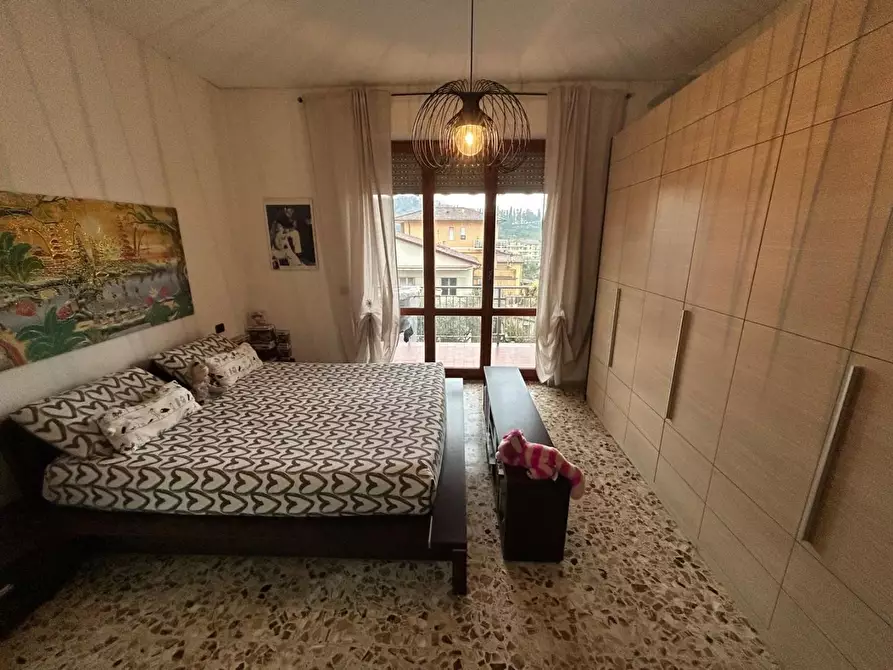 Immagine 9 di Appartamento in vendita  a Carrara