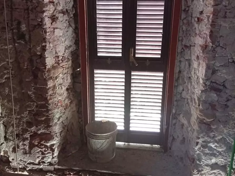 Immagine 11 di Casa semindipendente in vendita  a Carrara