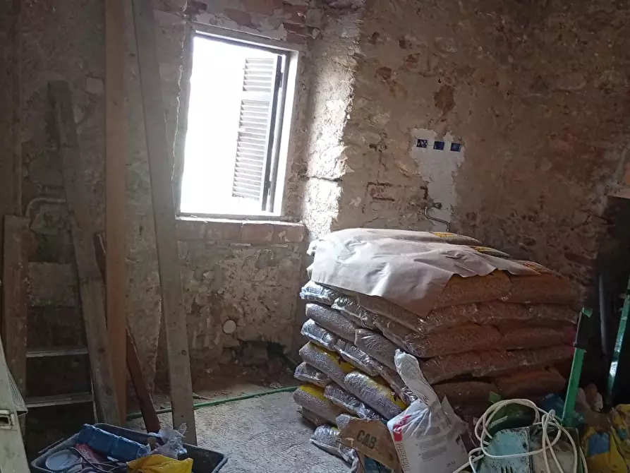 Immagine 7 di Casa semindipendente in vendita  a Carrara