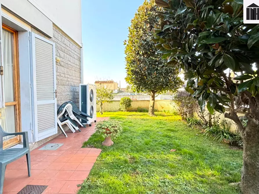 Immagine 31 di Porzione di casa in vendita  a Santa Croce Sull'arno