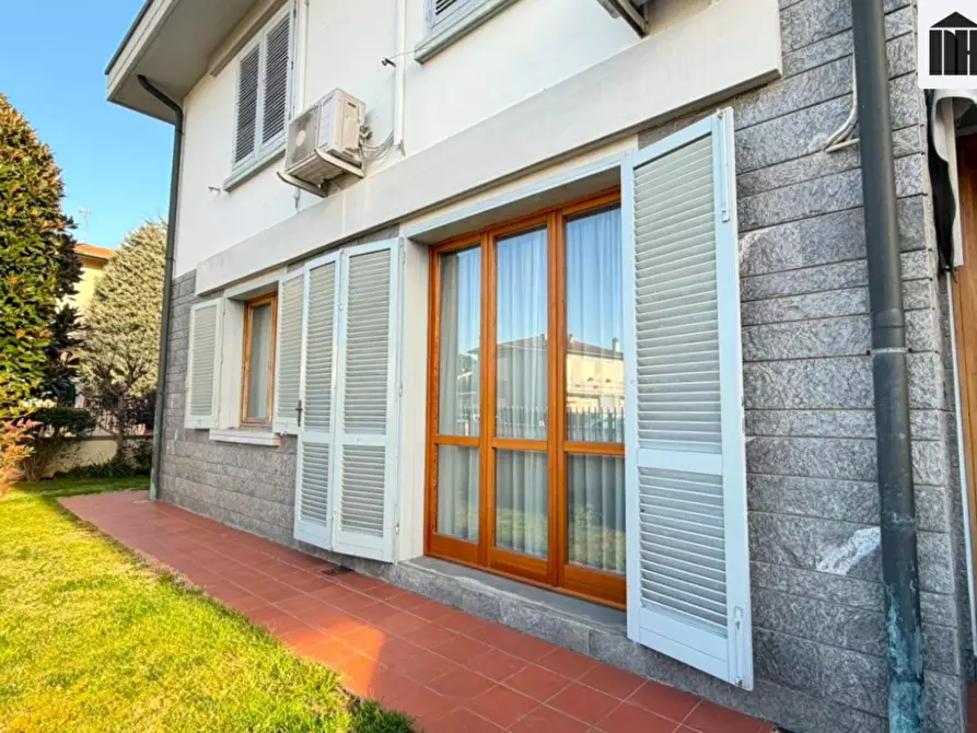 Immagine 32 di Porzione di casa in vendita  a Santa Croce Sull'arno