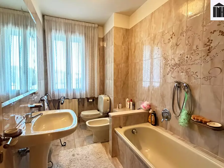 Immagine 19 di Porzione di casa in vendita  a Santa Croce Sull'arno