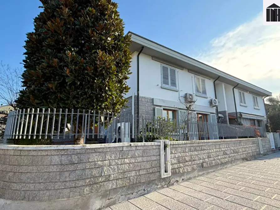 Immagine 34 di Porzione di casa in vendita  a Santa Croce Sull'arno