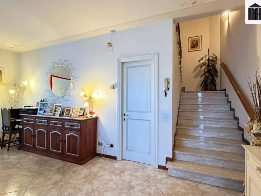 Immagine 15 di Porzione di casa in vendita  a Santa Croce Sull'arno