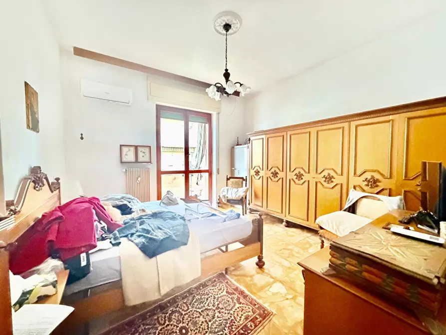 Immagine 15 di Appartamento in vendita  a Massa