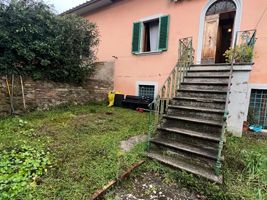Immagine 5 di Appartamento in vendita  a Colle Di Val D'elsa