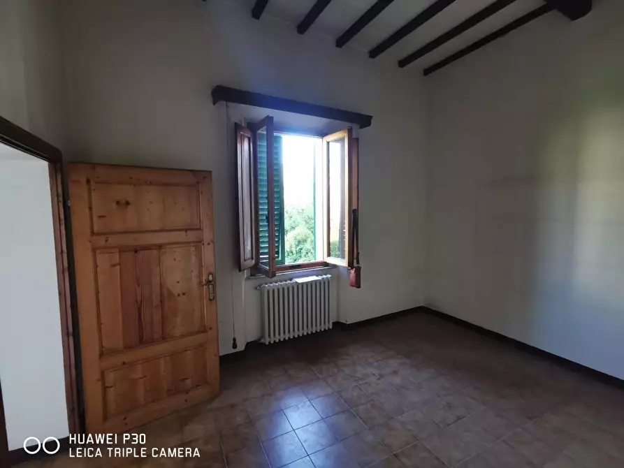 Immagine 9 di Appartamento in vendita  a Colle Di Val D'elsa