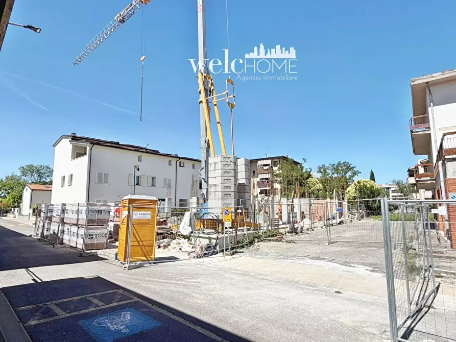 Immagine 2 di Villetta a schiera in vendita  a Signa