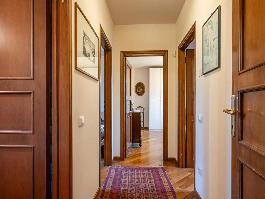 Immagine 31 di Casa bifamiliare in vendita  a Pontedera