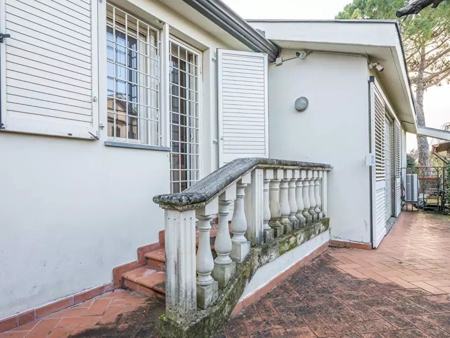 Immagine 14 di Casa bifamiliare in vendita  a Pontedera