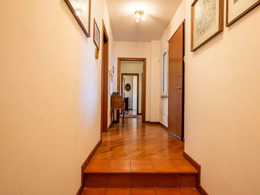 Immagine 29 di Casa bifamiliare in vendita  a Pontedera