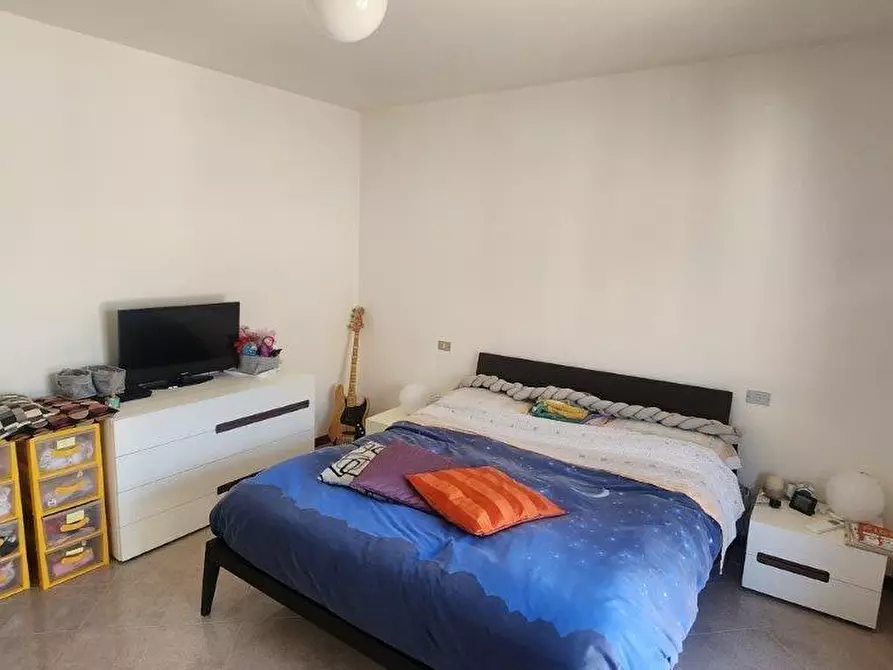 Immagine 11 di Appartamento in vendita  a Cascina