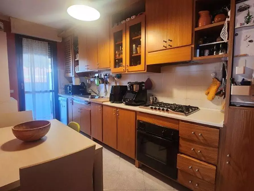 Immagine 7 di Appartamento in vendita  a Cascina