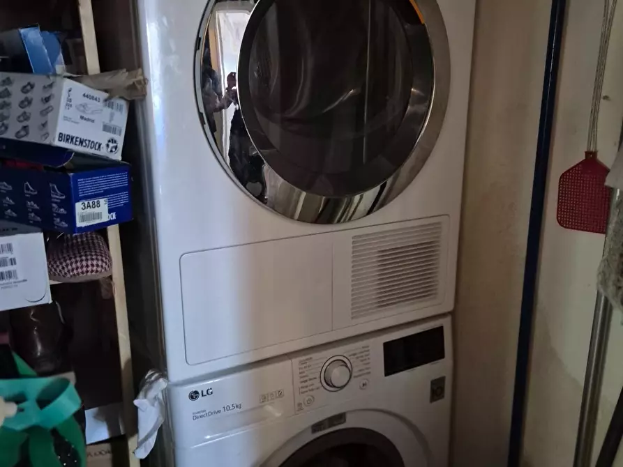 Immagine 12 di Appartamento in vendita  a Campiglia Marittima