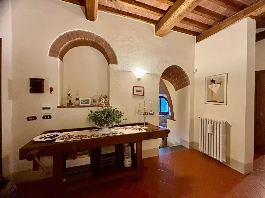 Immagine 43 di Casa colonica in vendita  a Palaia
