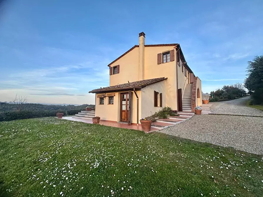 Immagine 8 di Casa colonica in vendita  a Palaia