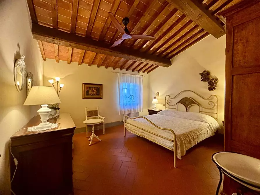 Immagine 53 di Casa colonica in vendita  a Palaia