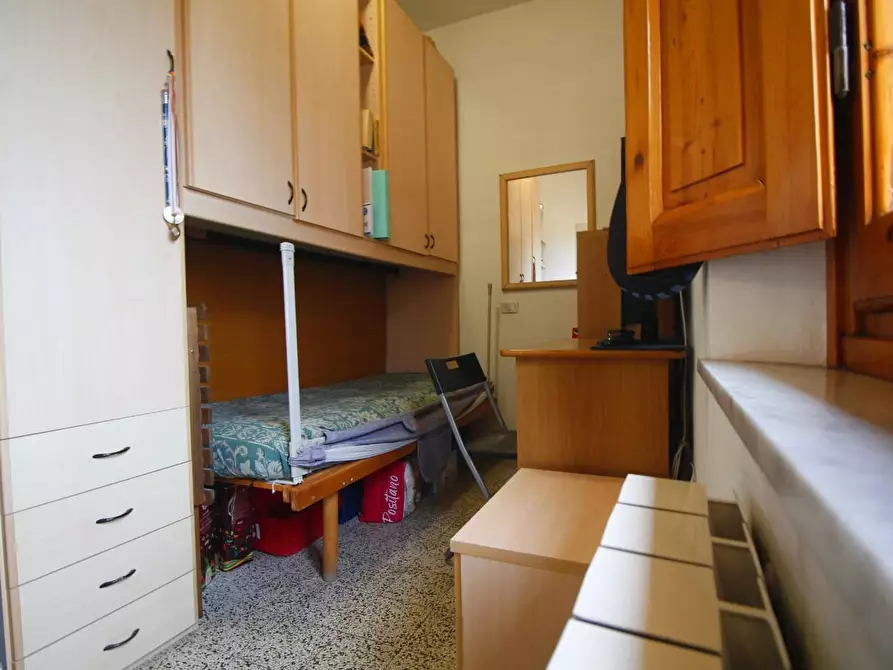 Immagine 20 di Appartamento in vendita  a Capraia E Limite