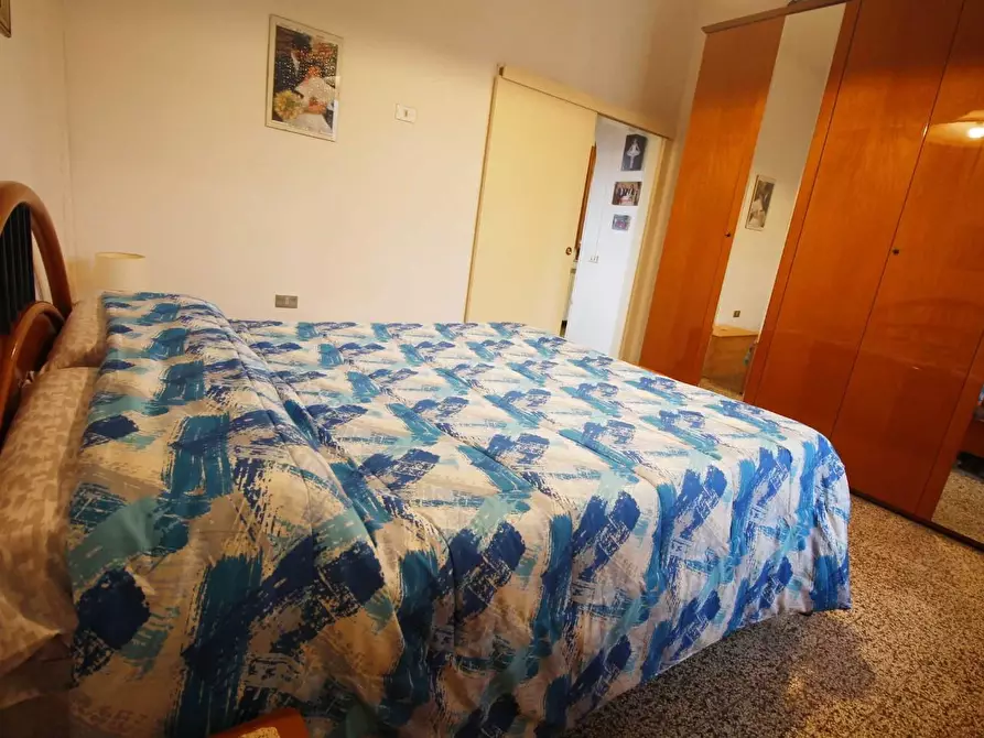 Immagine 14 di Appartamento in vendita  a Capraia E Limite