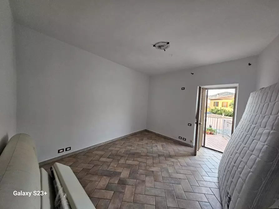 Immagine 10 di Terratetto in vendita  a Vecchiano