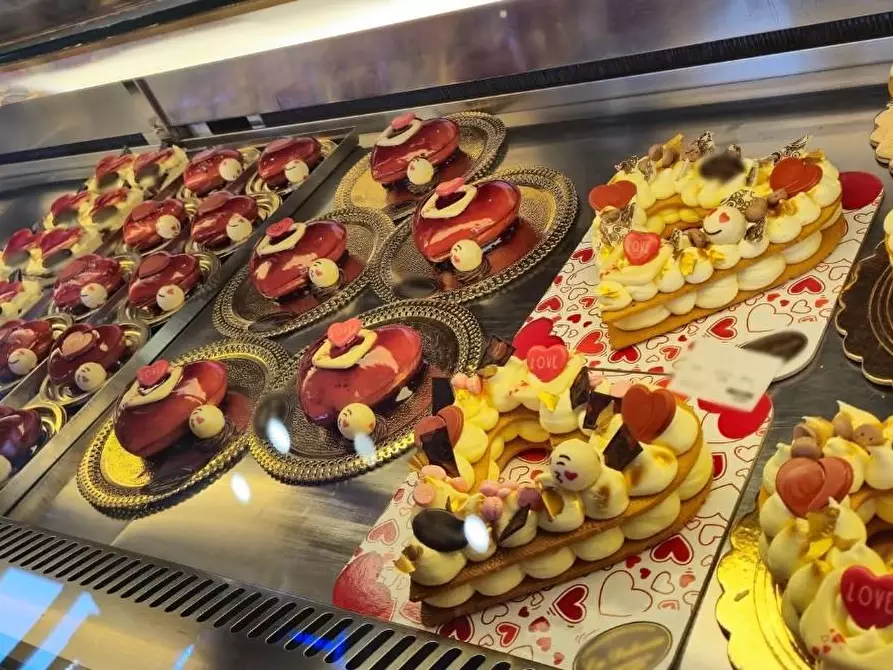 Immagine 1 di Bar / Ristorante in vendita  a Campi Bisenzio