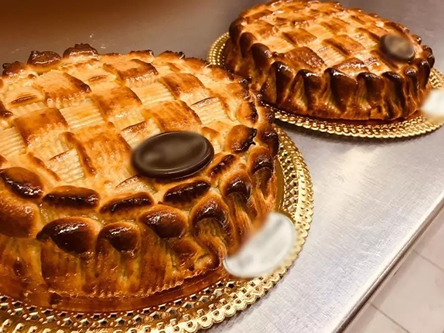 Immagine 19 di Bar / Ristorante in vendita  a Campi Bisenzio