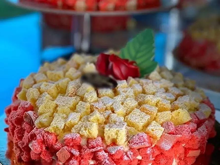 Immagine 9 di Bar / Ristorante in vendita  a Campi Bisenzio