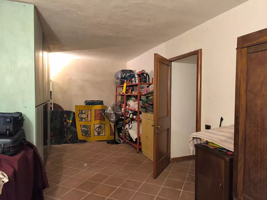 Immagine 32 di Casa colonica in vendita  a Monteriggioni