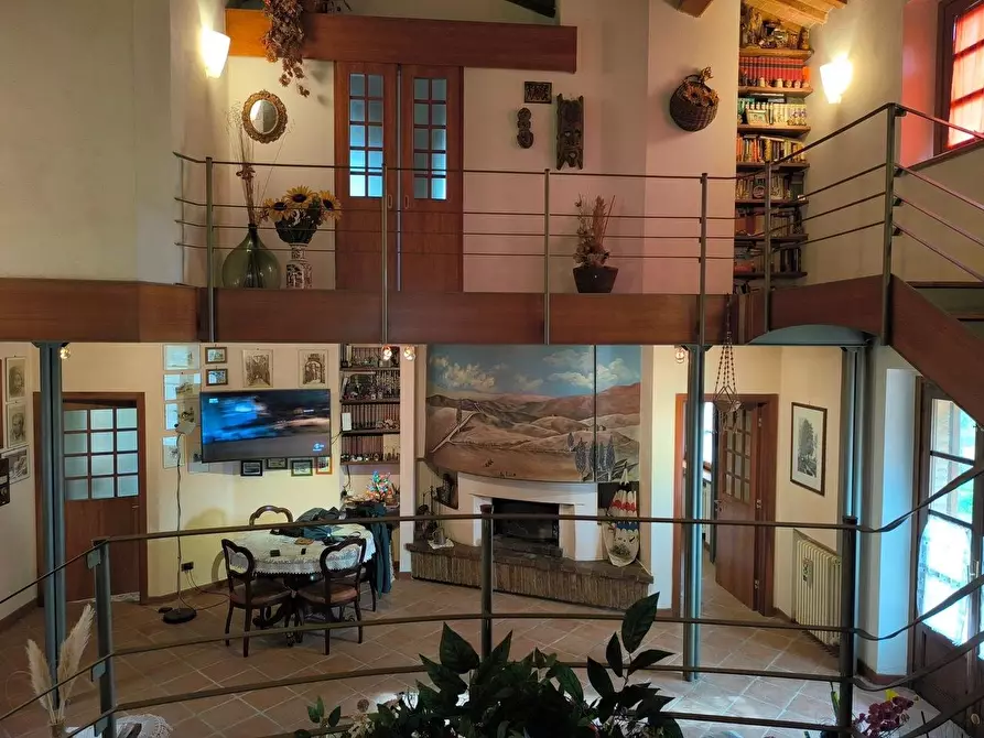 Immagine 63 di Casa colonica in vendita  a Monteriggioni