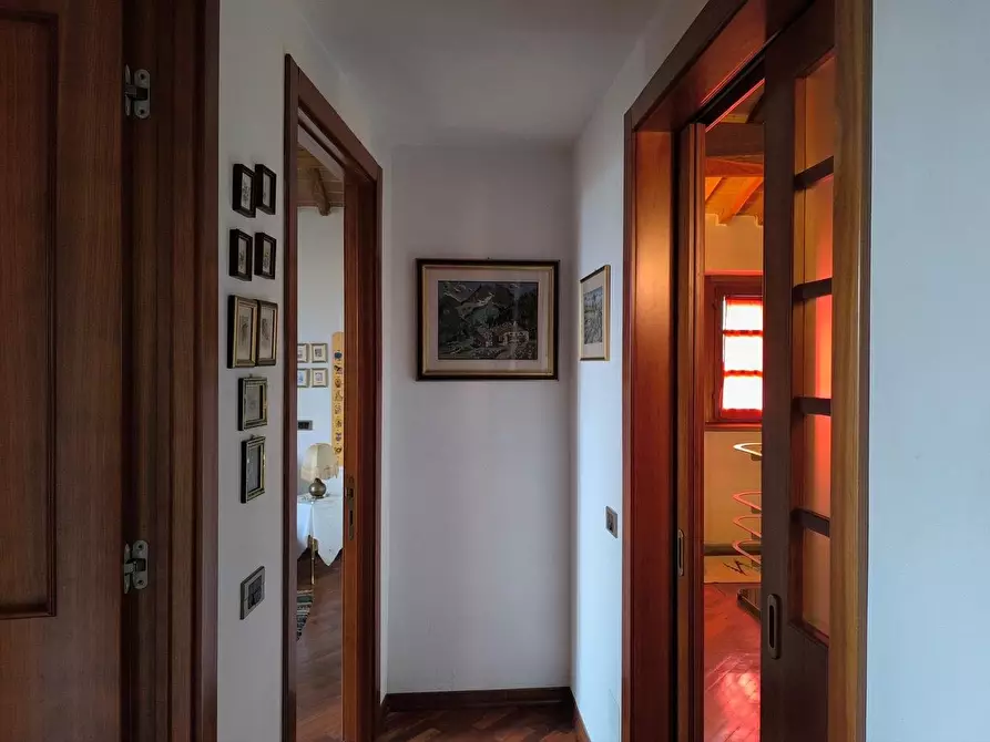 Immagine 45 di Casa colonica in vendita  a Monteriggioni