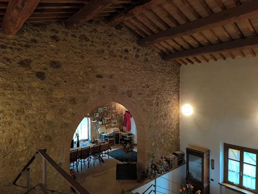 Immagine 56 di Casa colonica in vendita  a Monteriggioni