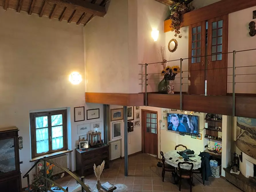 Immagine 43 di Casa colonica in vendita  a Monteriggioni